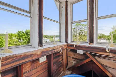 11 Highland Street Meredith NH 03253