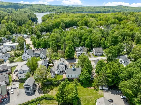 11 Highland Street Meredith NH 03253