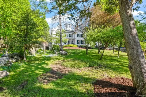 11 & 12 Highland Street Meredith NH 03253