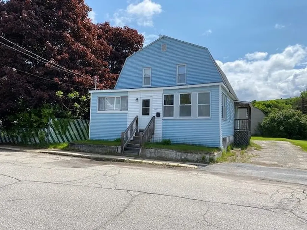 668 Cheshire Street Berlin NH 03570