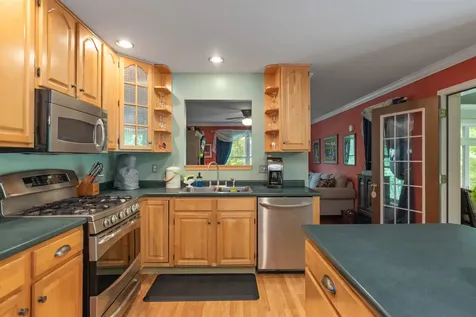 19 Hayden Street Essex Junction VT 05452