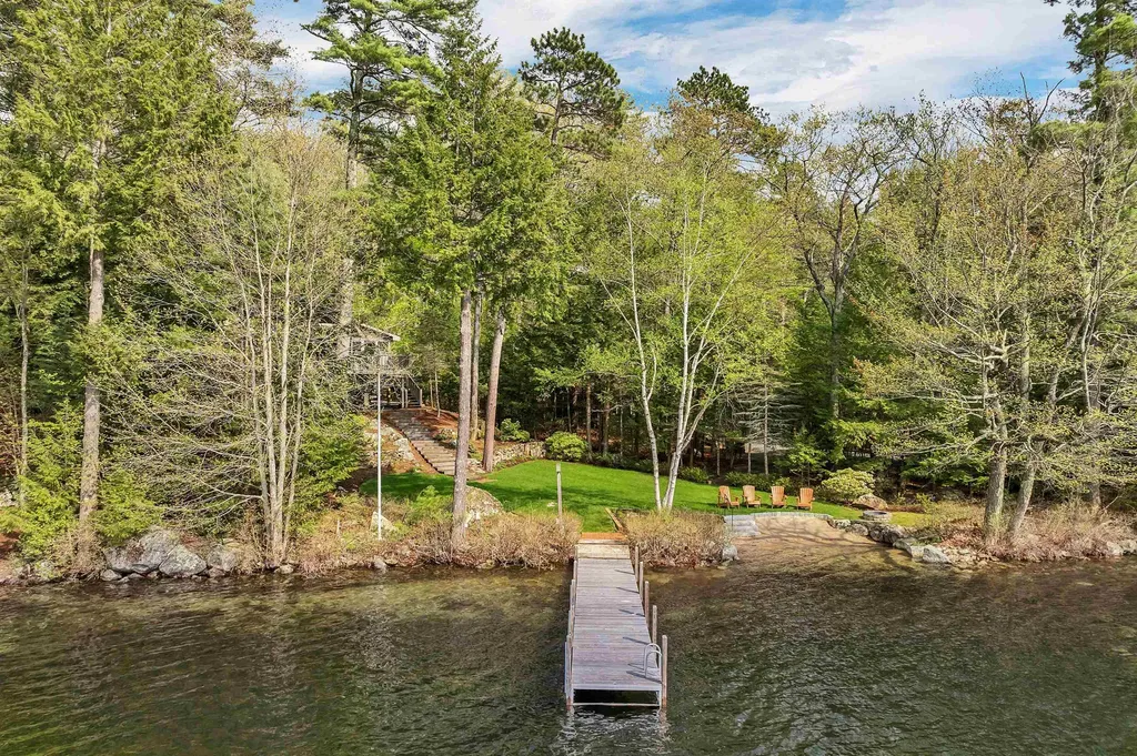 54 Lunt Road Moultonborough NH 03254