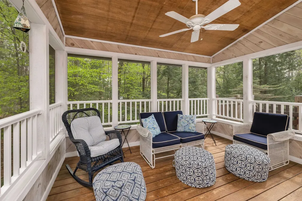 54 Lunt Road Moultonborough NH 03254