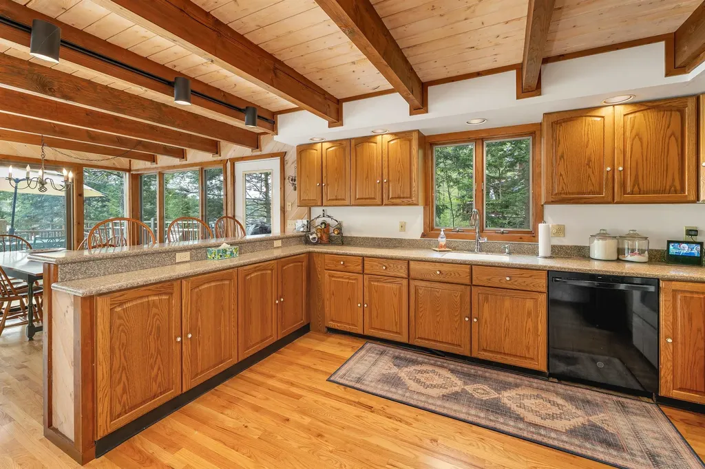 54 Lunt Road Moultonborough NH 03254