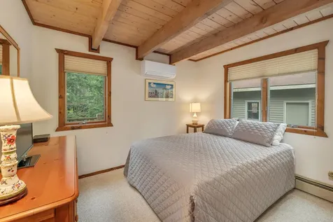 54 Lunt Road Moultonborough NH 03254