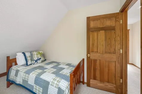 54 Lunt Road Moultonborough NH 03254