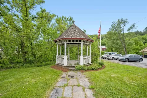 1115 Route 100b Moretown VT 05660