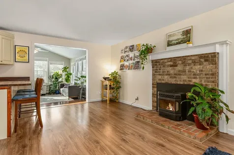 20 Campbell Drive Hampton NH 03842