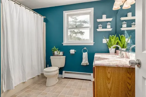 20 Campbell Drive Hampton NH 03842