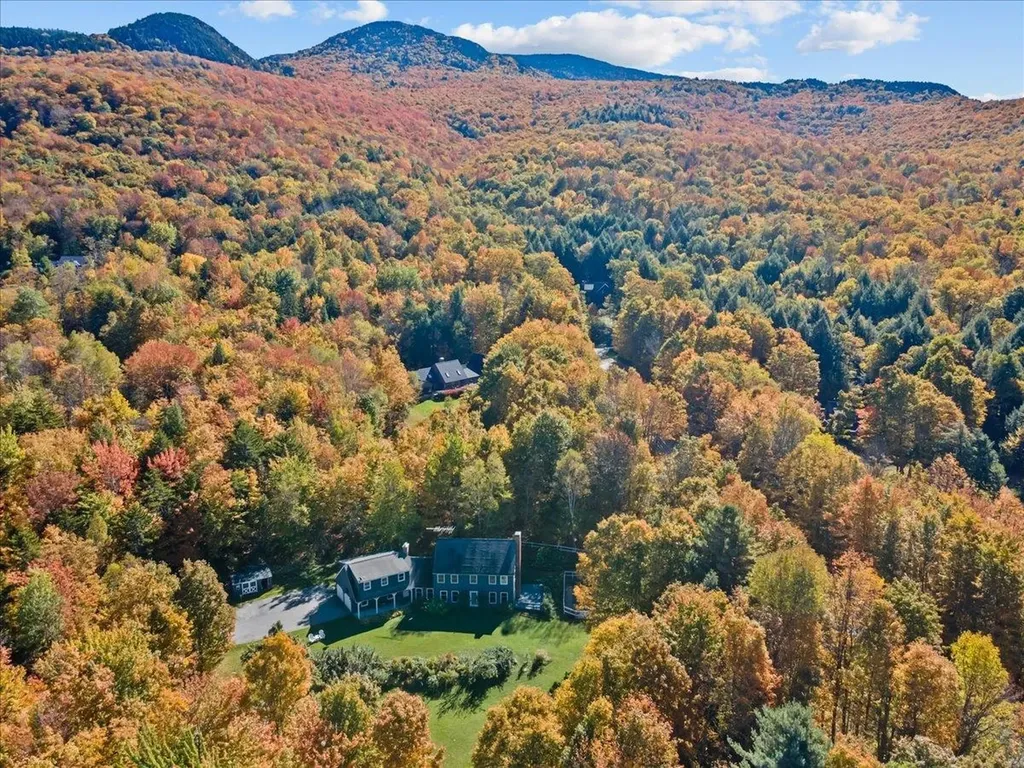 74 Whitney Lane Stowe VT 05672