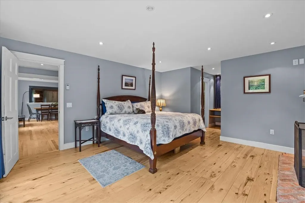 74 Whitney Lane Stowe VT 05672