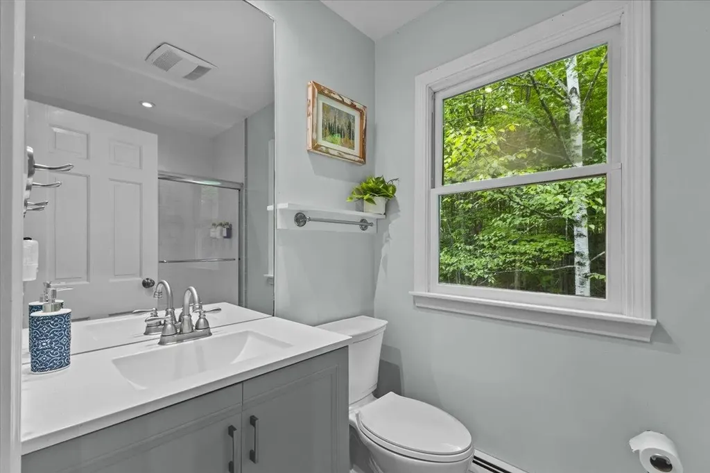 74 Whitney Lane Stowe VT 05672