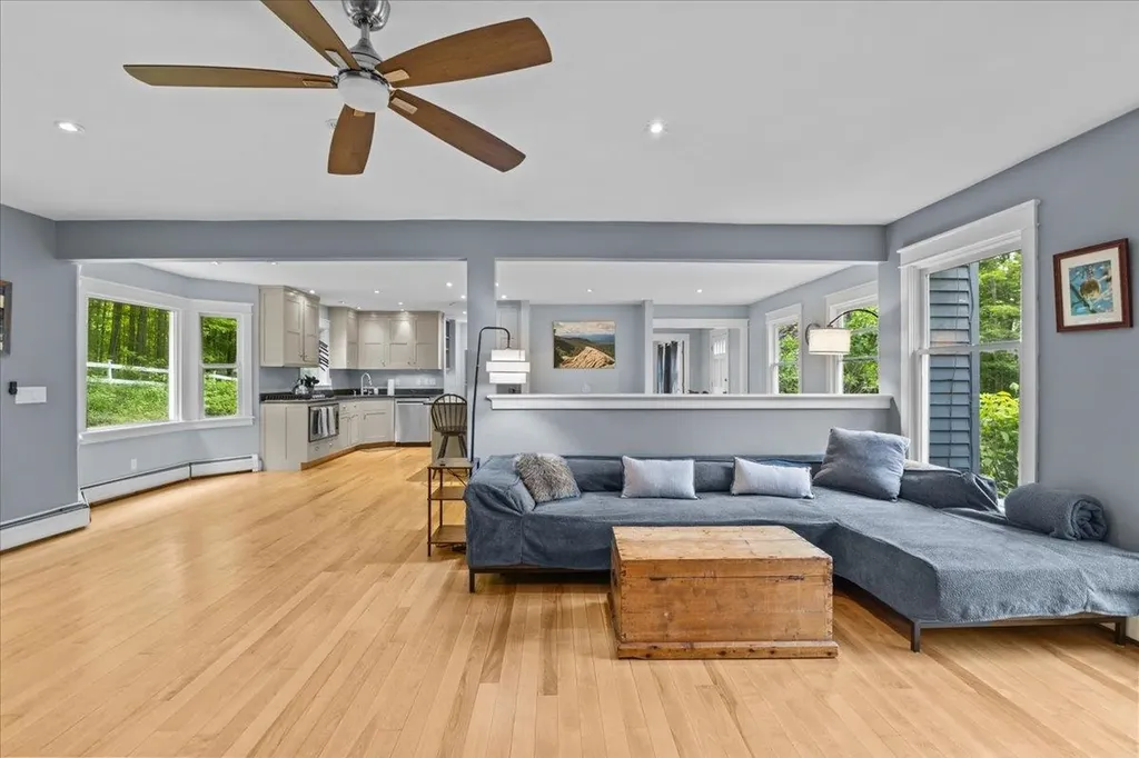 74 Whitney Lane Stowe VT 05672