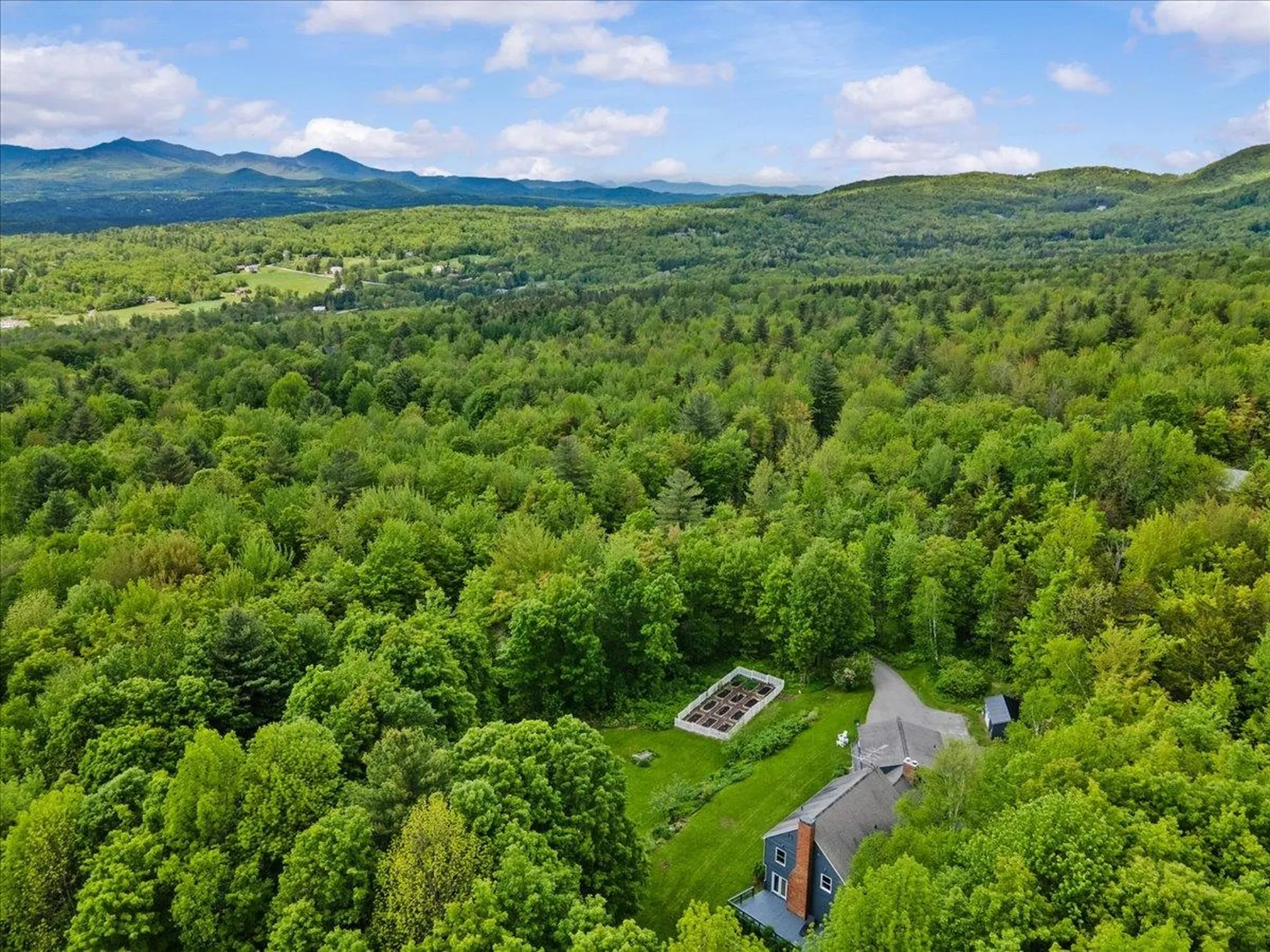 74 Whitney Lane Stowe VT 05672