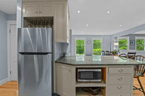 74 Whitney Lane Stowe VT 05672