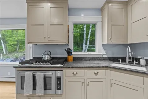 74 Whitney Lane Stowe VT 05672