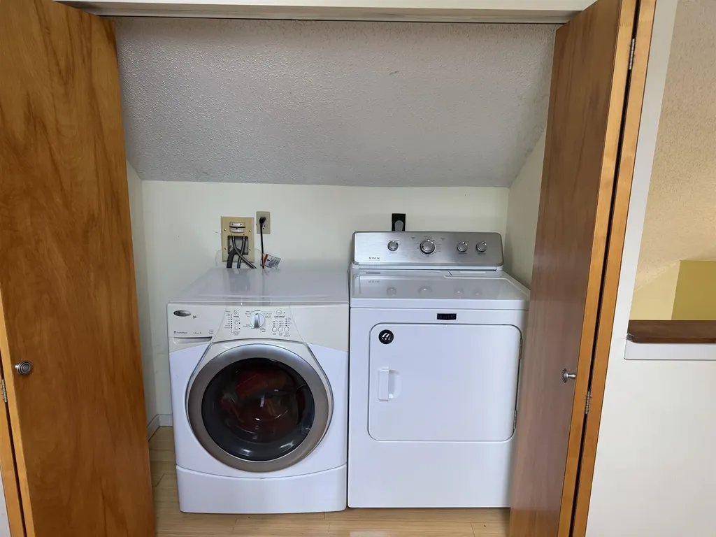 26 Marsten Lane Enfield NH 03748