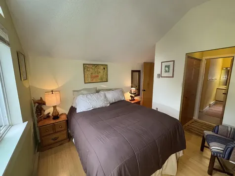 26 Marsten Lane Enfield NH 03748