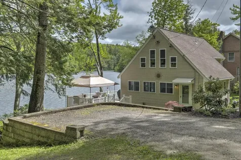 85 South Road Harrisville NH 03450