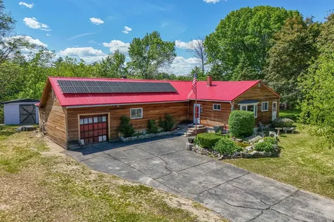 526 Riverdale Avenue Manchester NH 03103