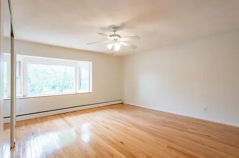526 Riverdale Avenue Manchester NH 03103