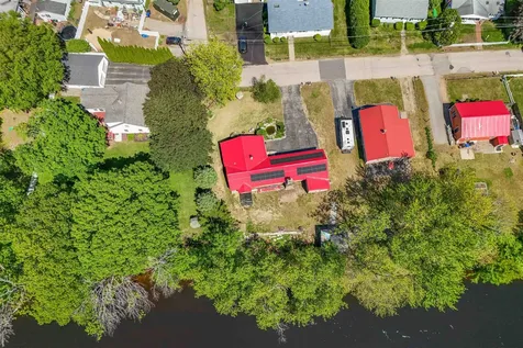 526 Riverdale Avenue Manchester NH 03103