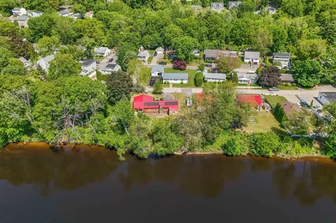 526 Riverdale Avenue Manchester NH 03103