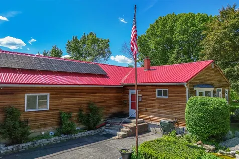 526 Riverdale Avenue Manchester NH 03103