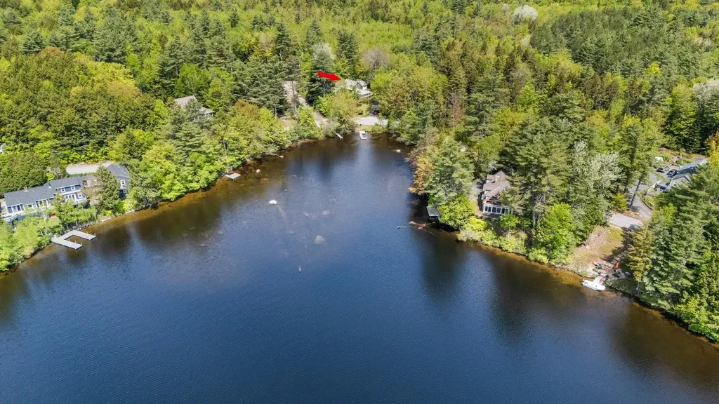 1580 Little Sunapee Road New London NH 03257