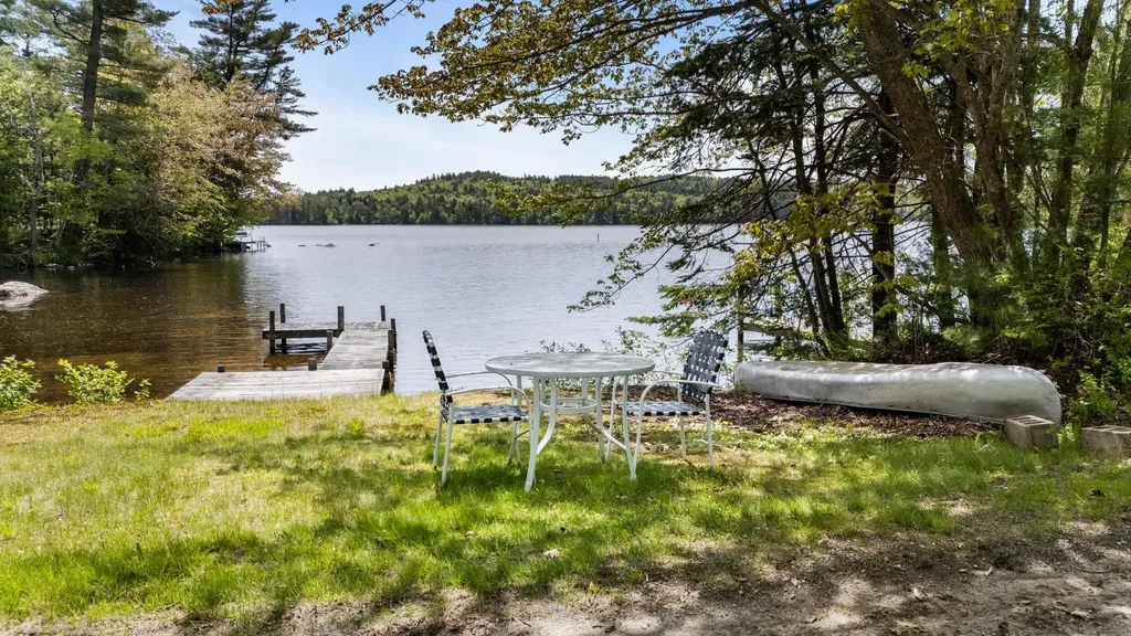 1580 Little Sunapee Road New London NH 03257