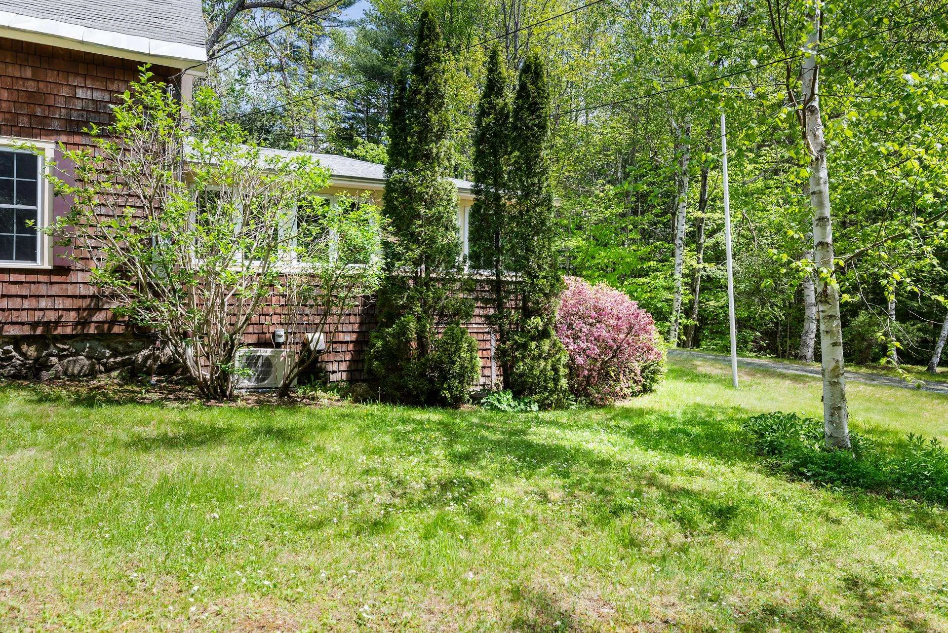 1580 Little Sunapee Road New London NH 03257