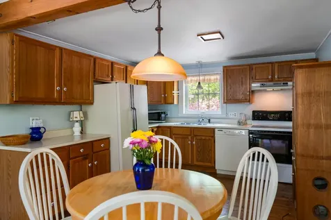 1580 Little Sunapee Road New London NH 03257