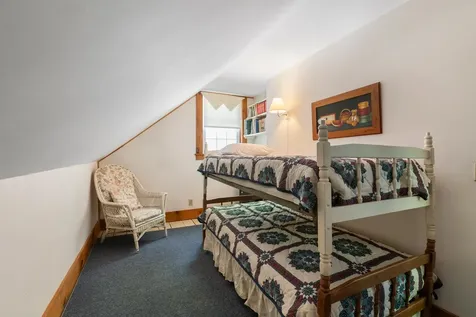 1580 Little Sunapee Road New London NH 03257