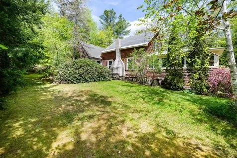 1580 Little Sunapee Road New London NH 03257