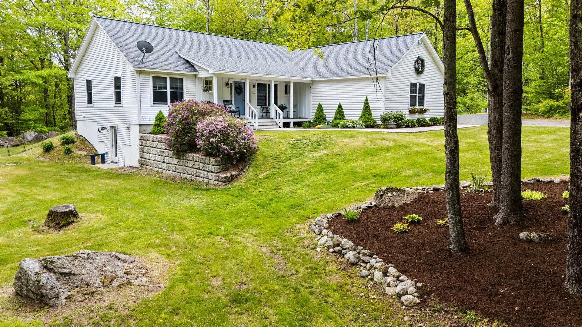 16 Old Province Road Newbury NH 03255