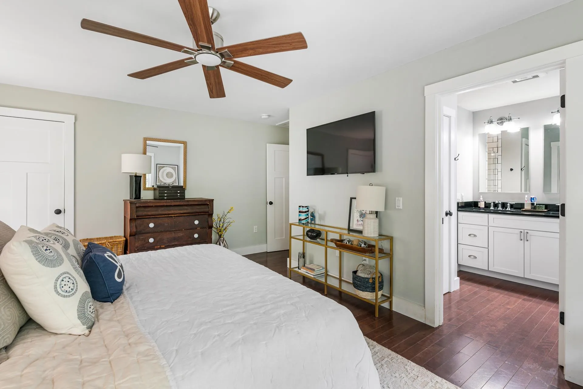 16 Old Province Road Newbury NH 03255