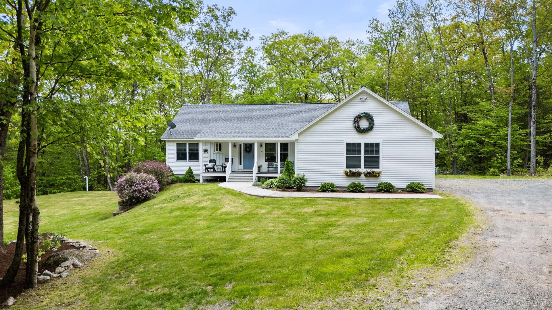 16 Old Province Road Newbury NH 03255