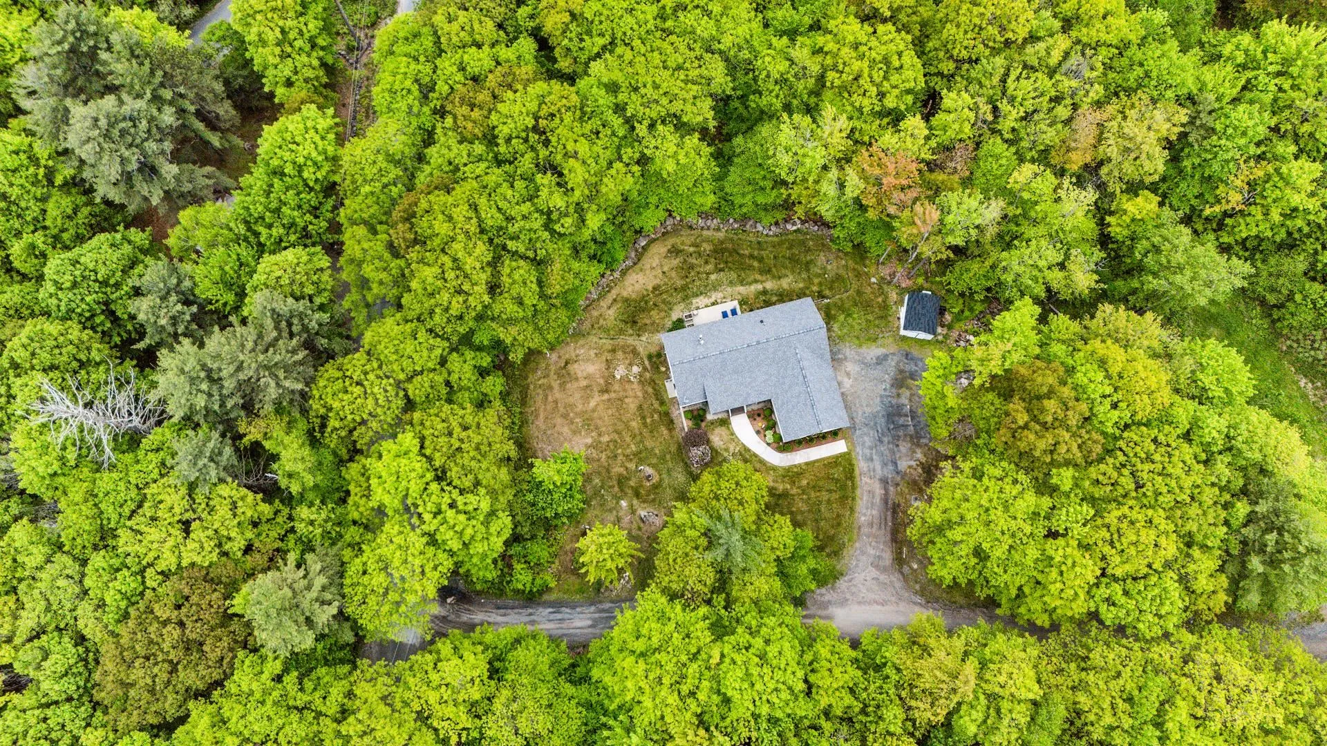 16 Old Province Road Newbury NH 03255