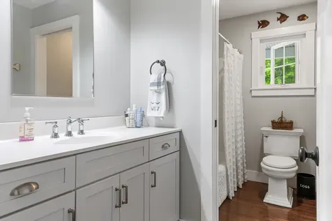 16 Old Province Road Newbury NH 03255