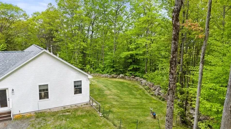 16 Old Province Road Newbury NH 03255