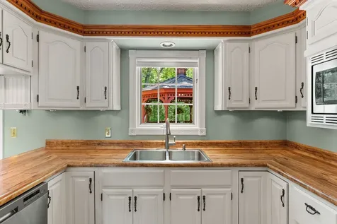 20 Patton Woods Road Charlotte VT 05445