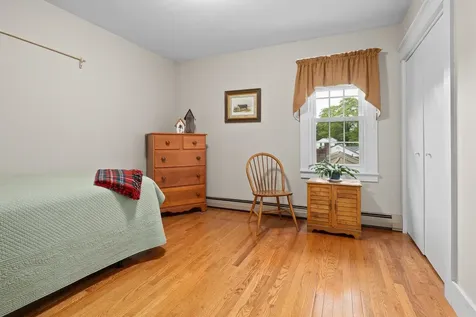 4 Bank Street Bennington VT 05201