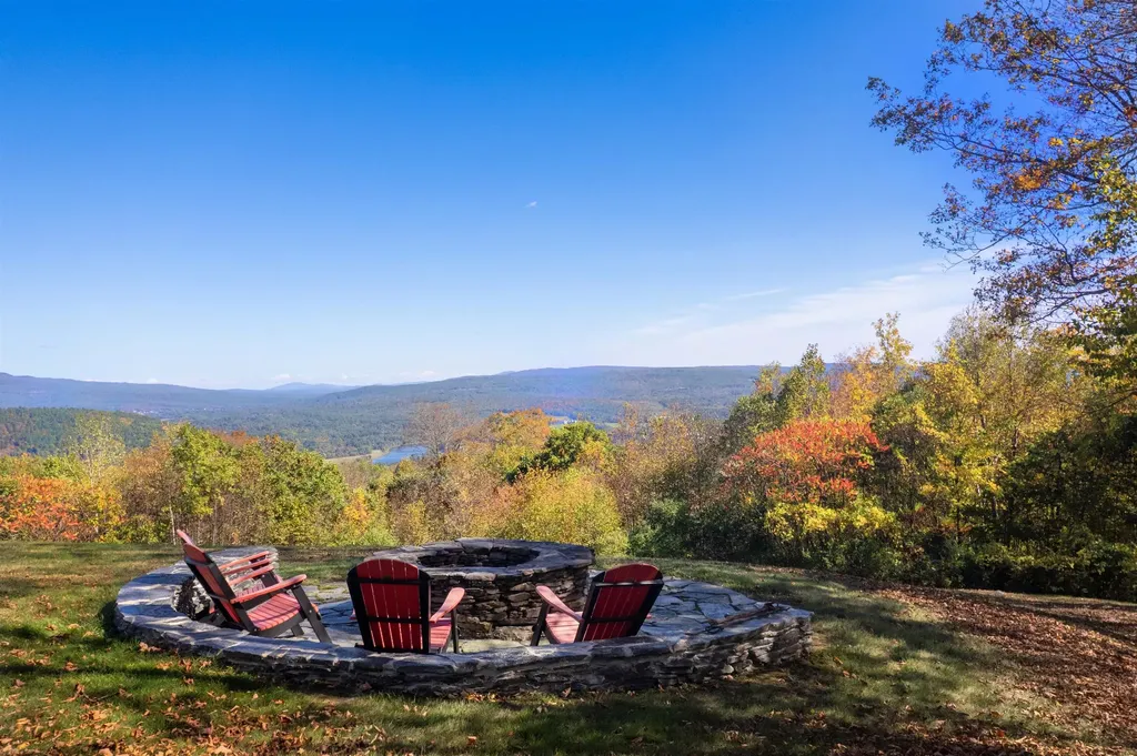 248 Gird Lot Road Weathersfield VT 05151