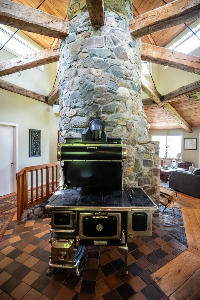 653 Maranville Road Wallingford VT 05773