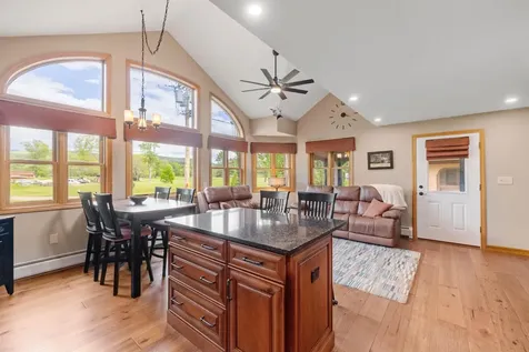 23 Jack O' Lantern Drive Woodstock NH 03262