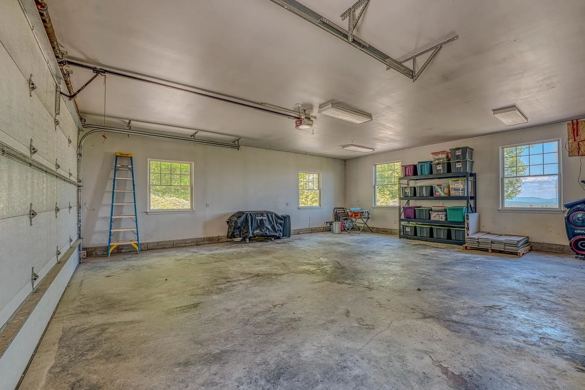 25 Sugarwood Lane Littleton NH 03561