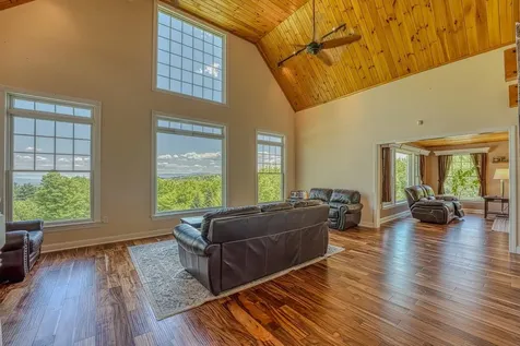 25 Sugarwood Lane Littleton NH 03561