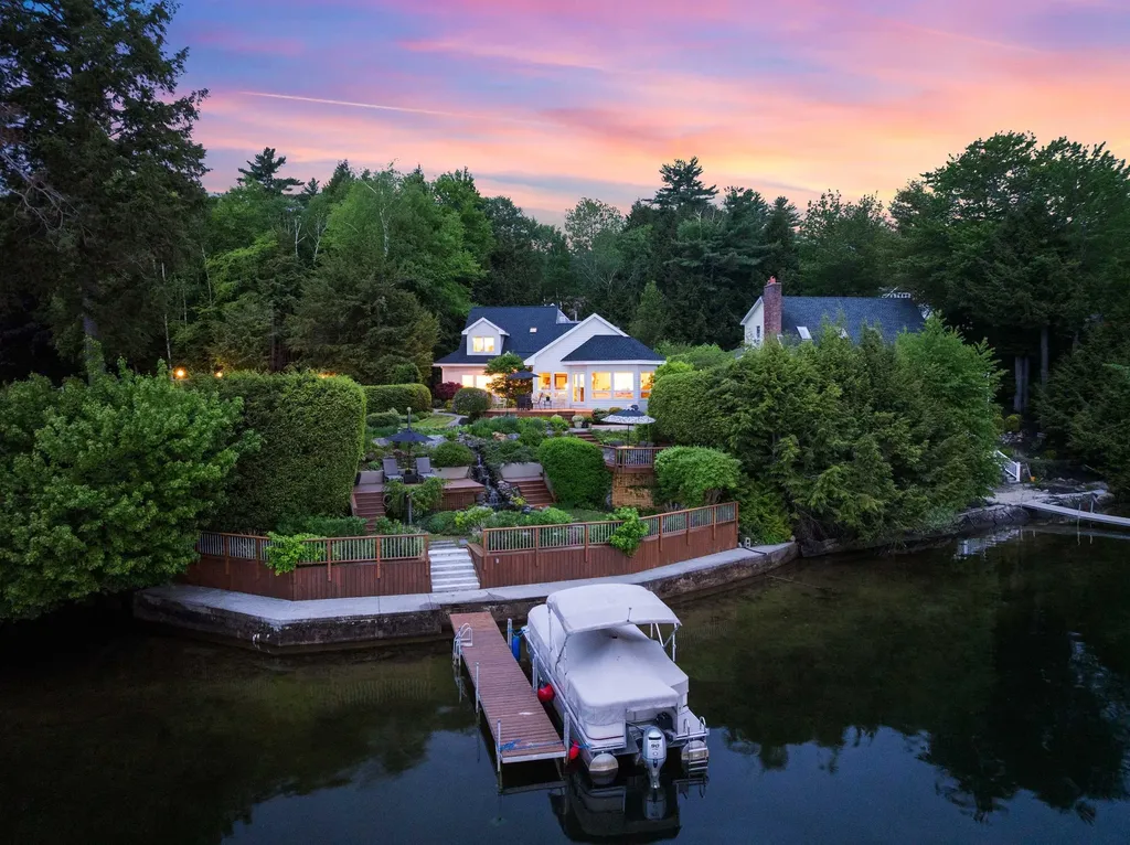 34 Briarwood Avenue Sanbornton NH 03269