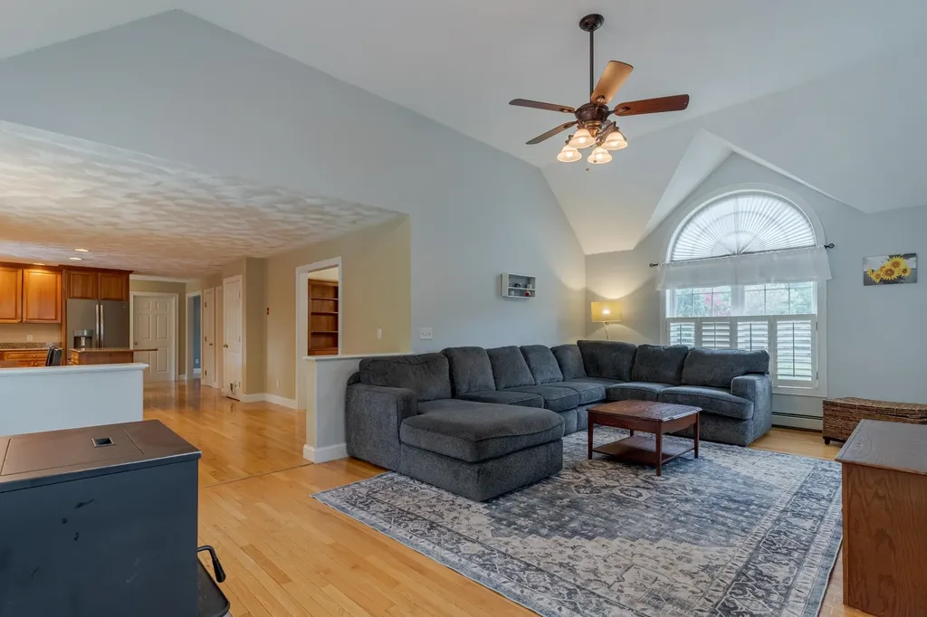 11 Hickory Pond Lane Stratham NH 03885