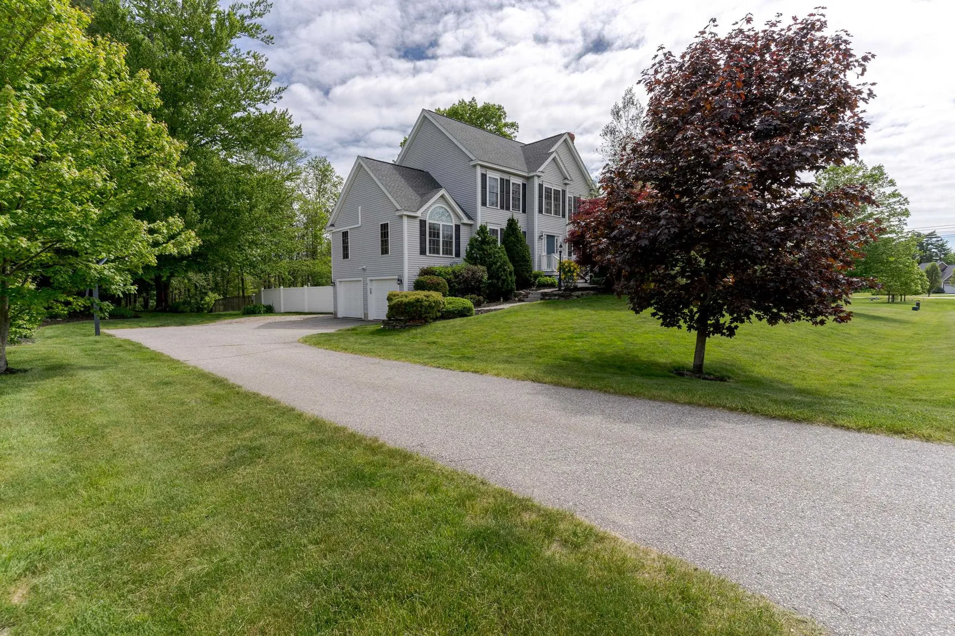 11 Hickory Pond Lane Stratham NH 03885